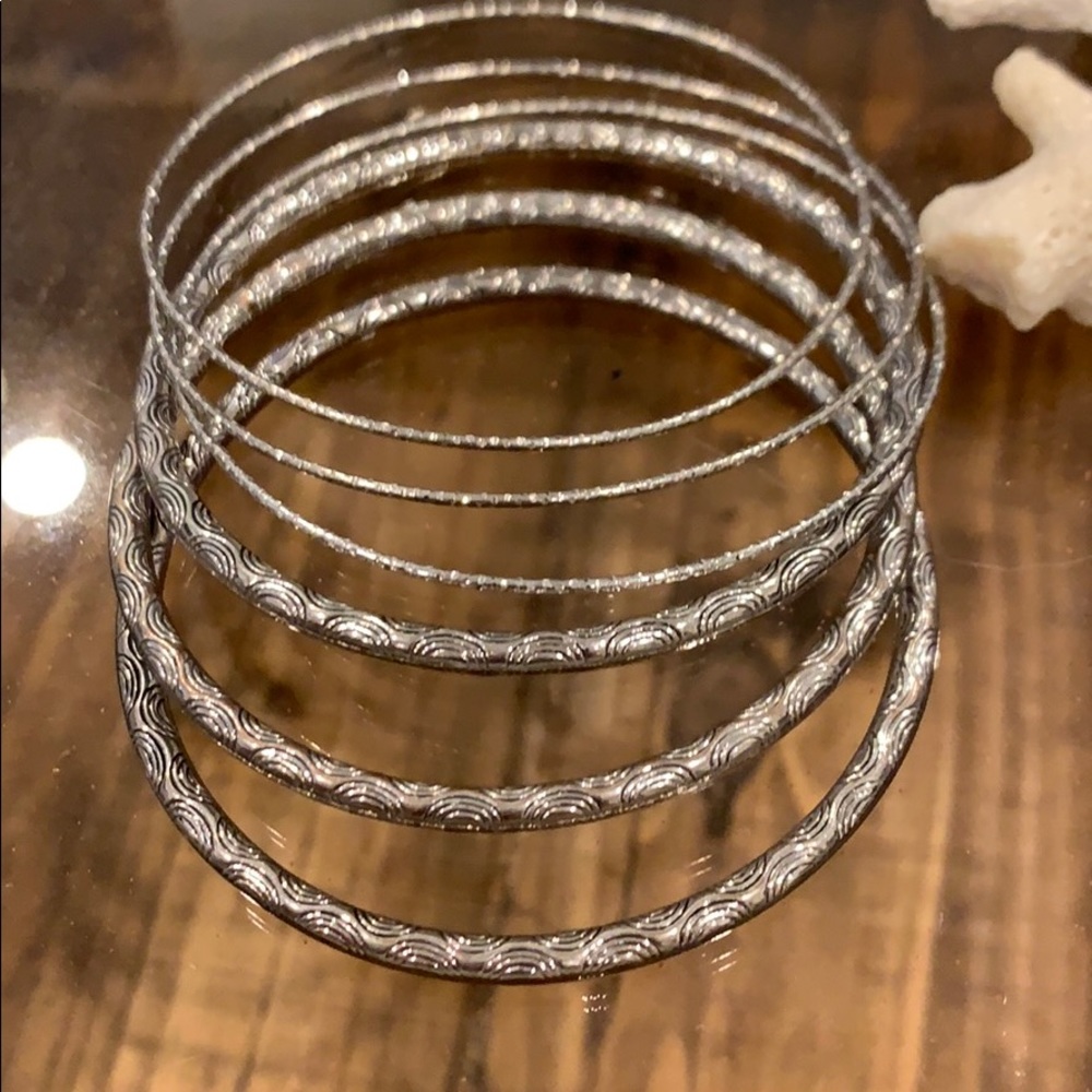 Set of 6 silver vintage decorated Bracelets
